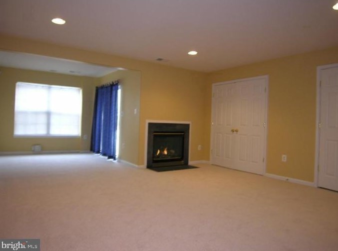 2495 Golden Harvest Ct, Herndon, VA 20171