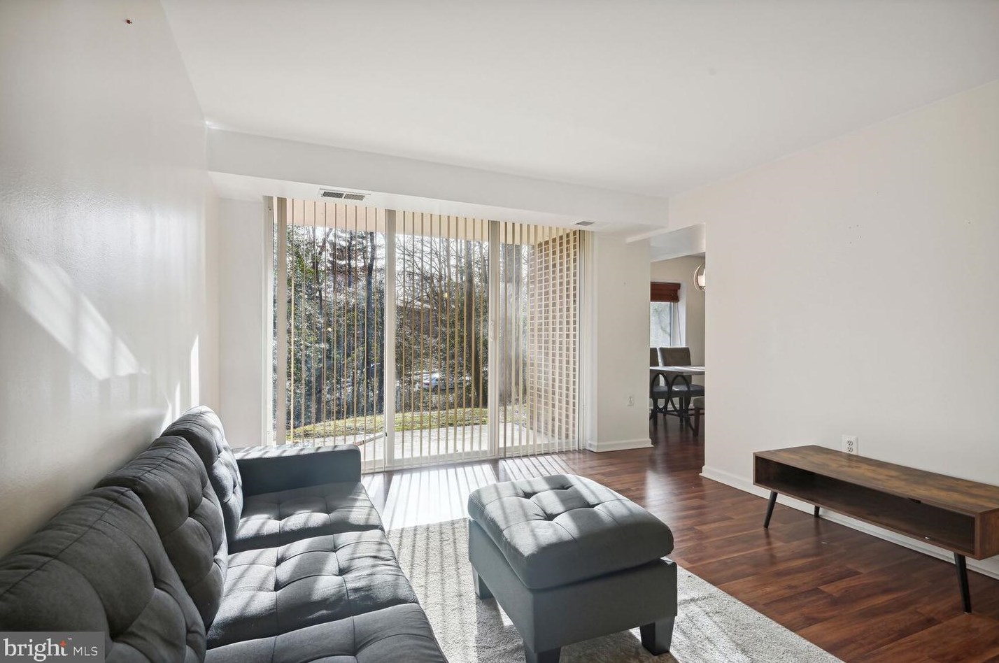 1417 Northgate Square, Herndon, VA 20190