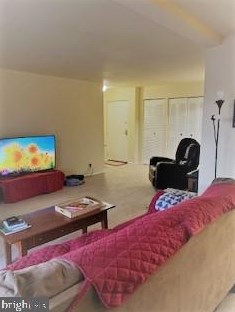 7807 Dassett Ct #202, Annandale, VA 22003