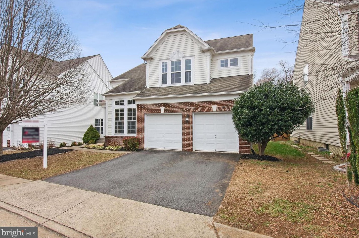5484 Joseph Johnston Ln, Centreville, VA 20120-2619