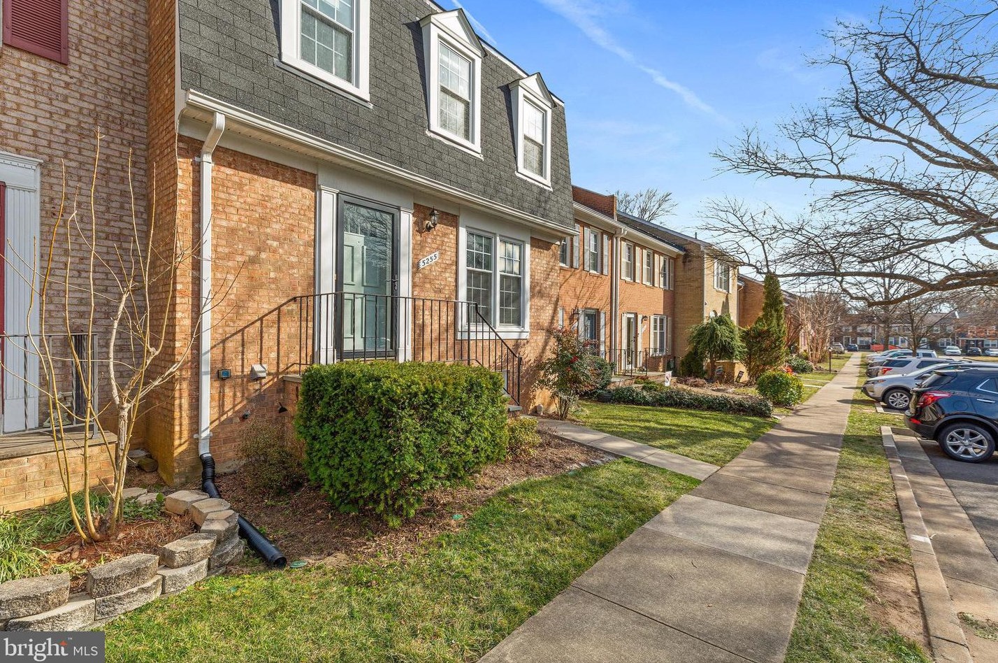 5255 Leestone Ct, Springfield, VA 22151