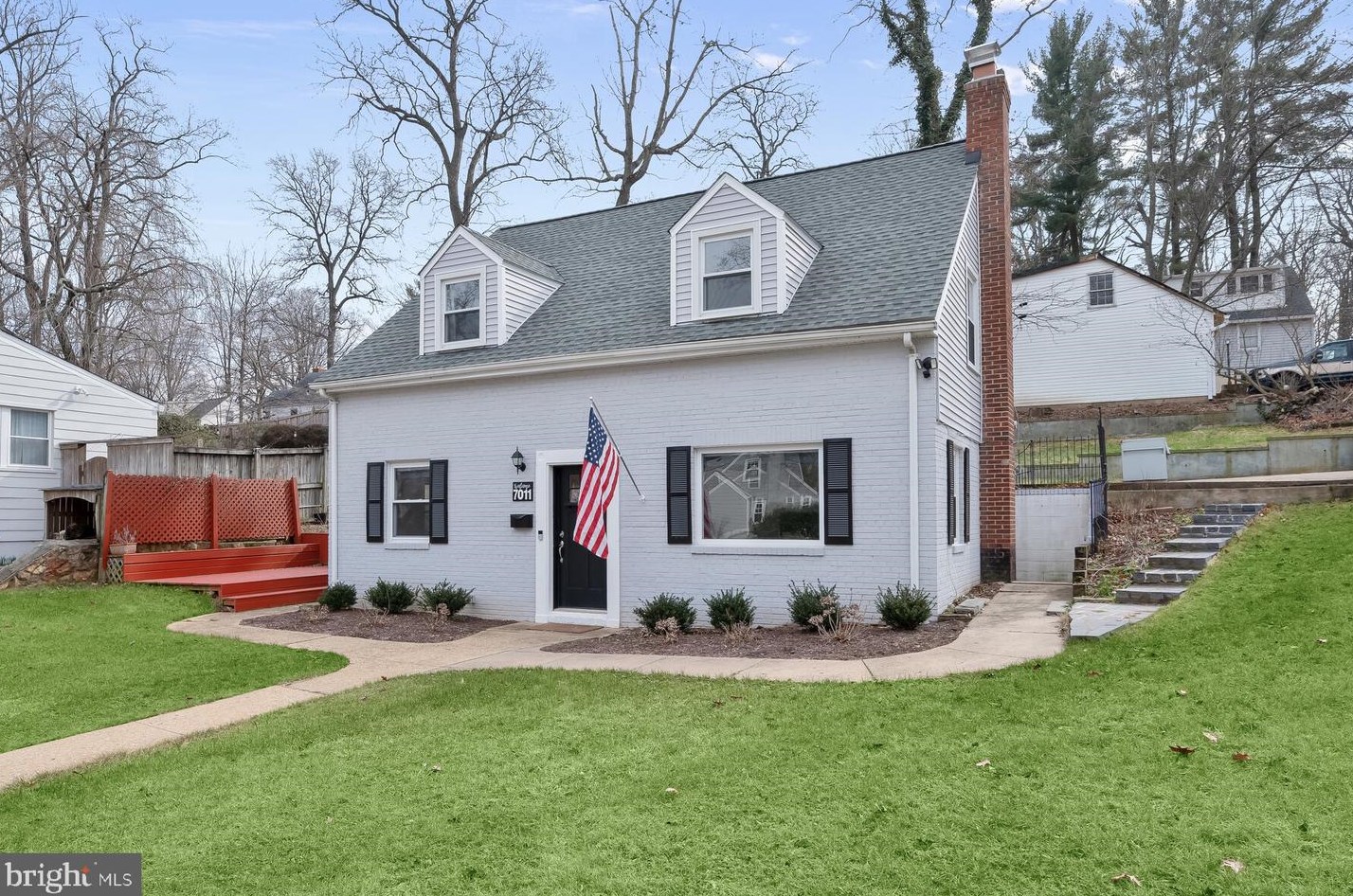 7011 Jefferson Ave, Falls Church, VA 22042