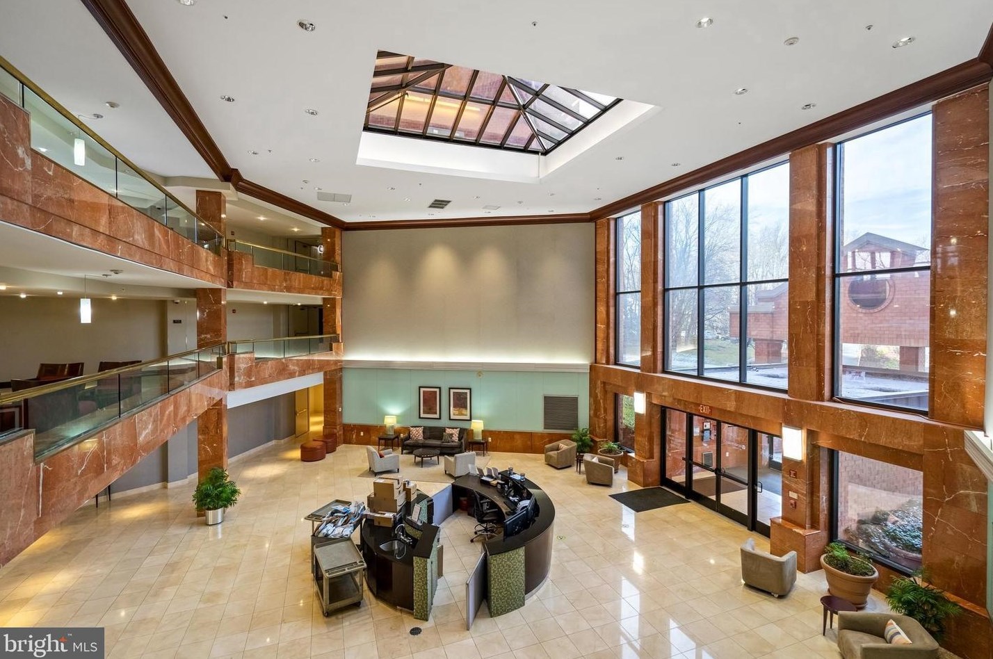 2230 George C Marshall Dr Apt 505, Falls Church, VA 22043