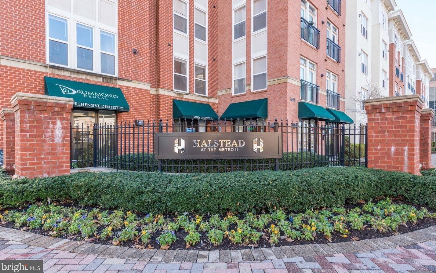 2655 Prosperity Ave #208, Fairfax, VA 22031