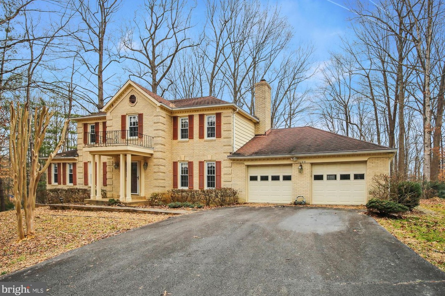 11125 Clara Barton Dr, Fairfax, VA 22039-1312