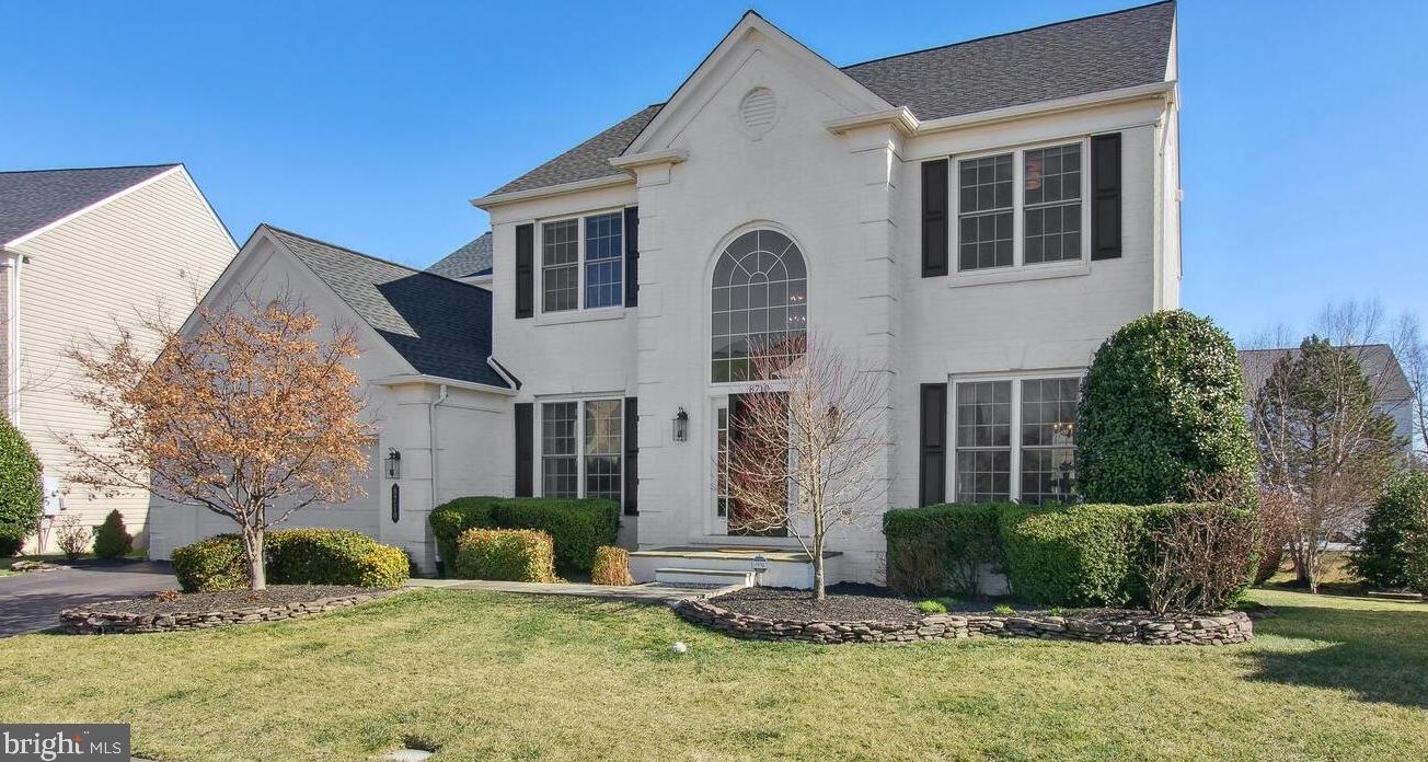 8710 Wild Prairie Rose Way, Lorton, VA 22079