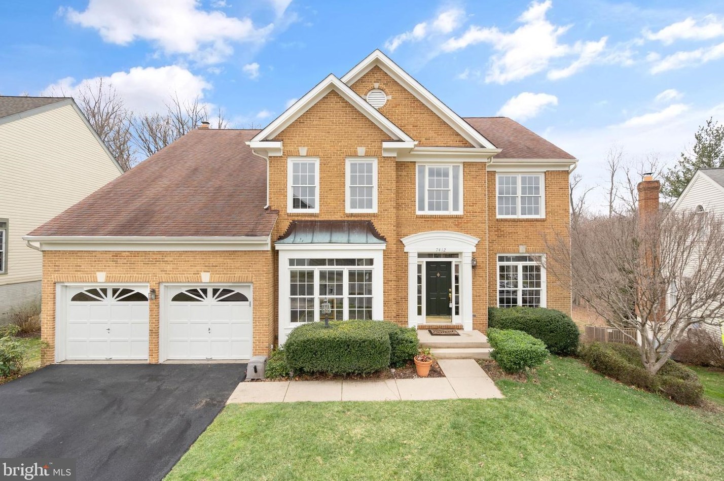 7412 Seabrook Ln, Springfield, VA 22153