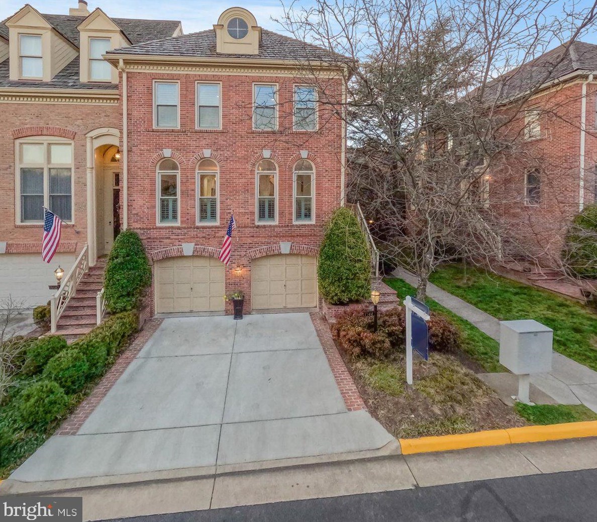 1544 Hampton Hill Cir, Mc Lean VA  22101-6021 exterior