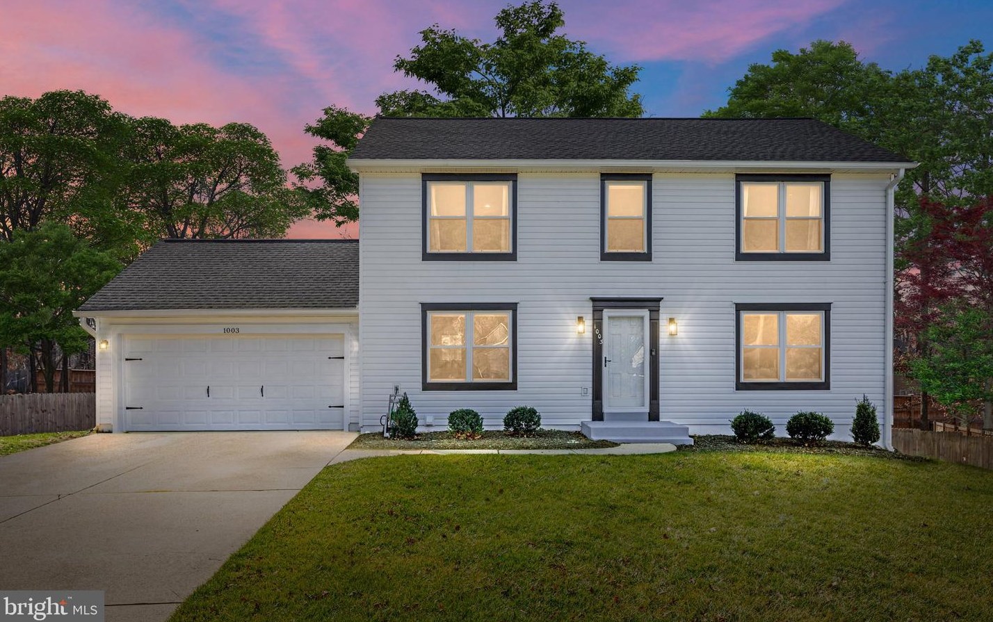 1003 Jeff Ryan Dr, Herndon, VA 20170
