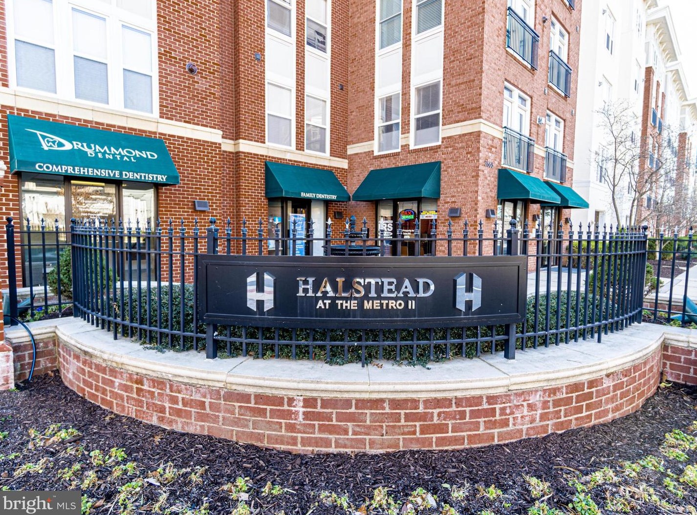 2665 Prosperity Ave #235, Fairfax, VA 22031