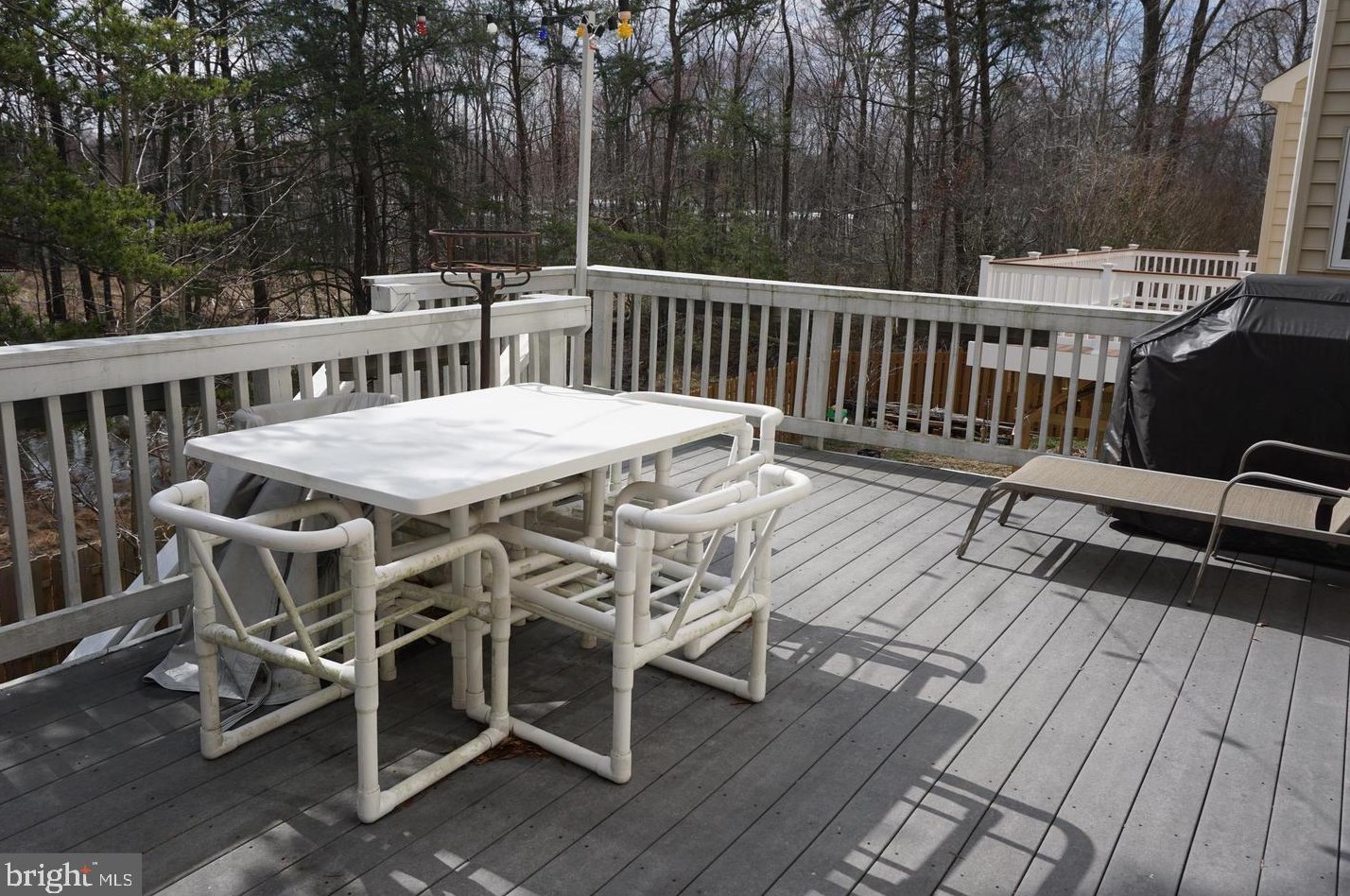 7575 Lindberg Dr, Alexandria, VA 22306