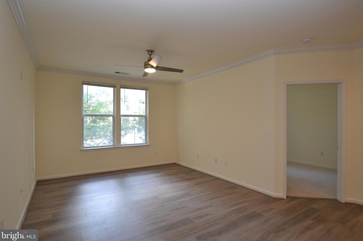 12000 Market St #236, Herndon, VA 20190