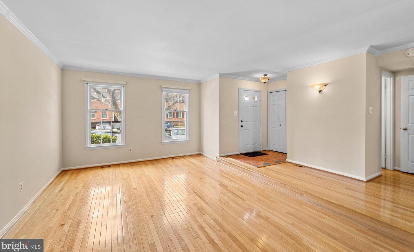 3129 Windwood Farms Dr #4080, Vienna, VA 22124
