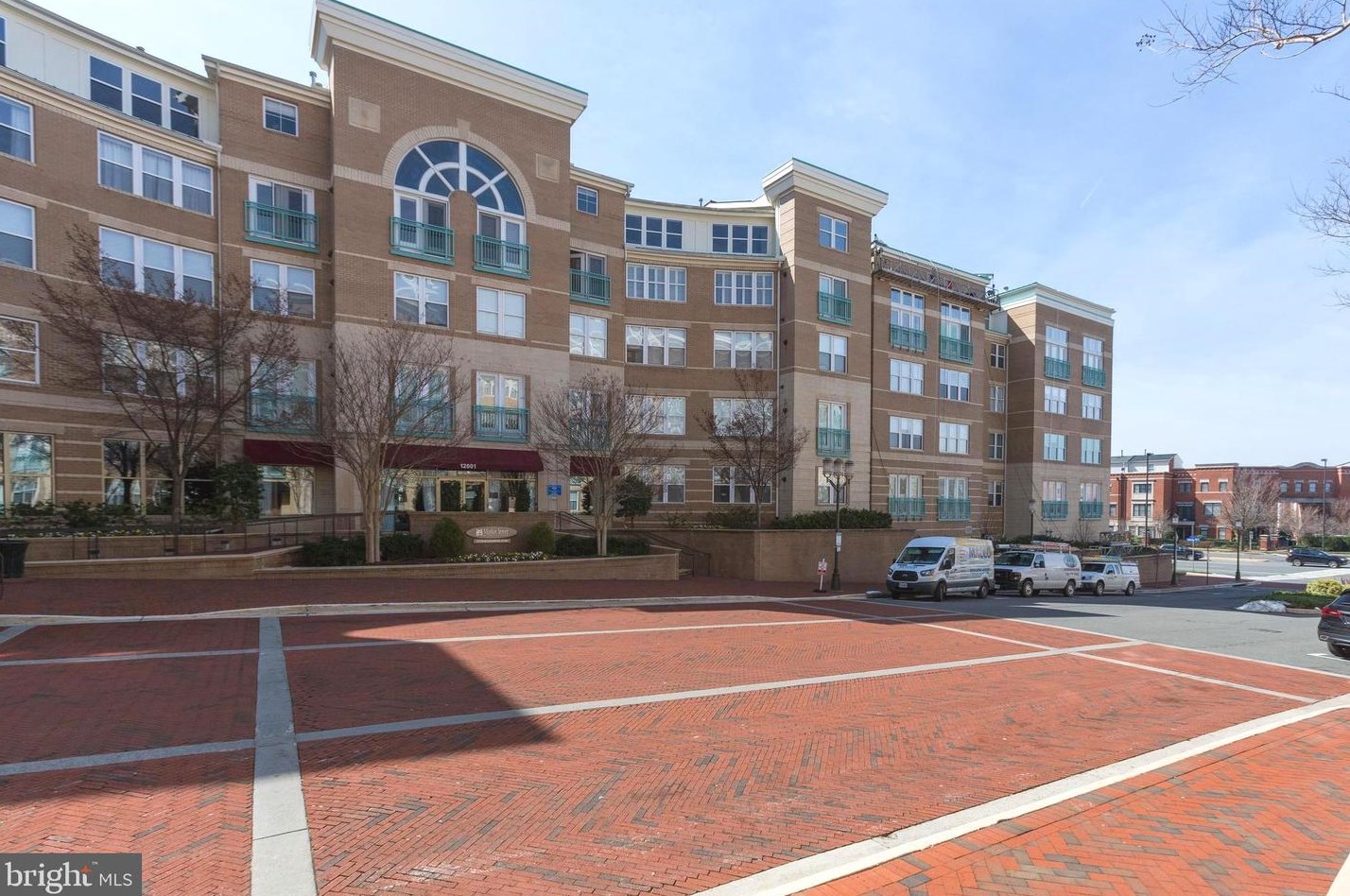 12001 Market St #482, Herndon, VA 20190
