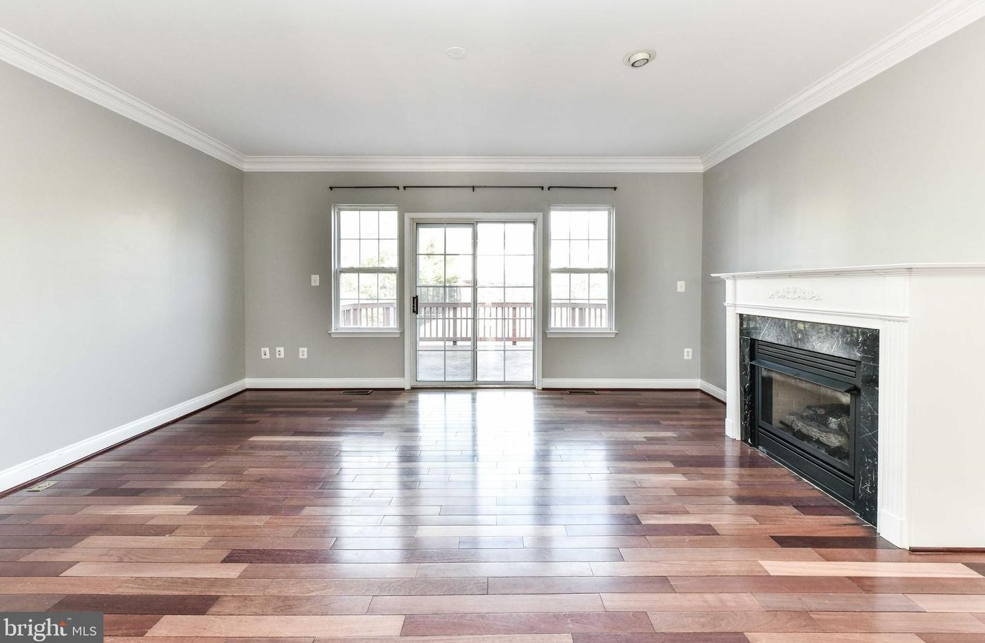 2017 Capstone Cir, Herndon, VA 20170