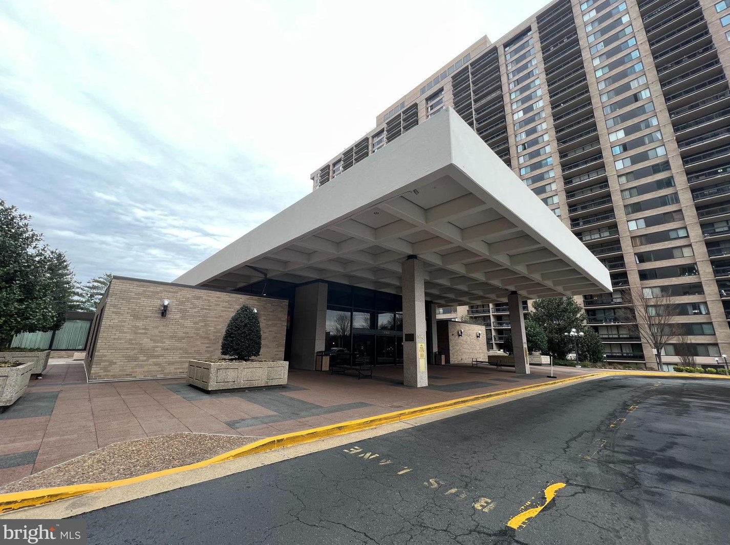 3701 S George Mason Dr Unit 2618n, Falls Church, VA