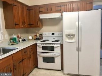 8349 Carrleigh Pkwy, Springfield, VA 22152