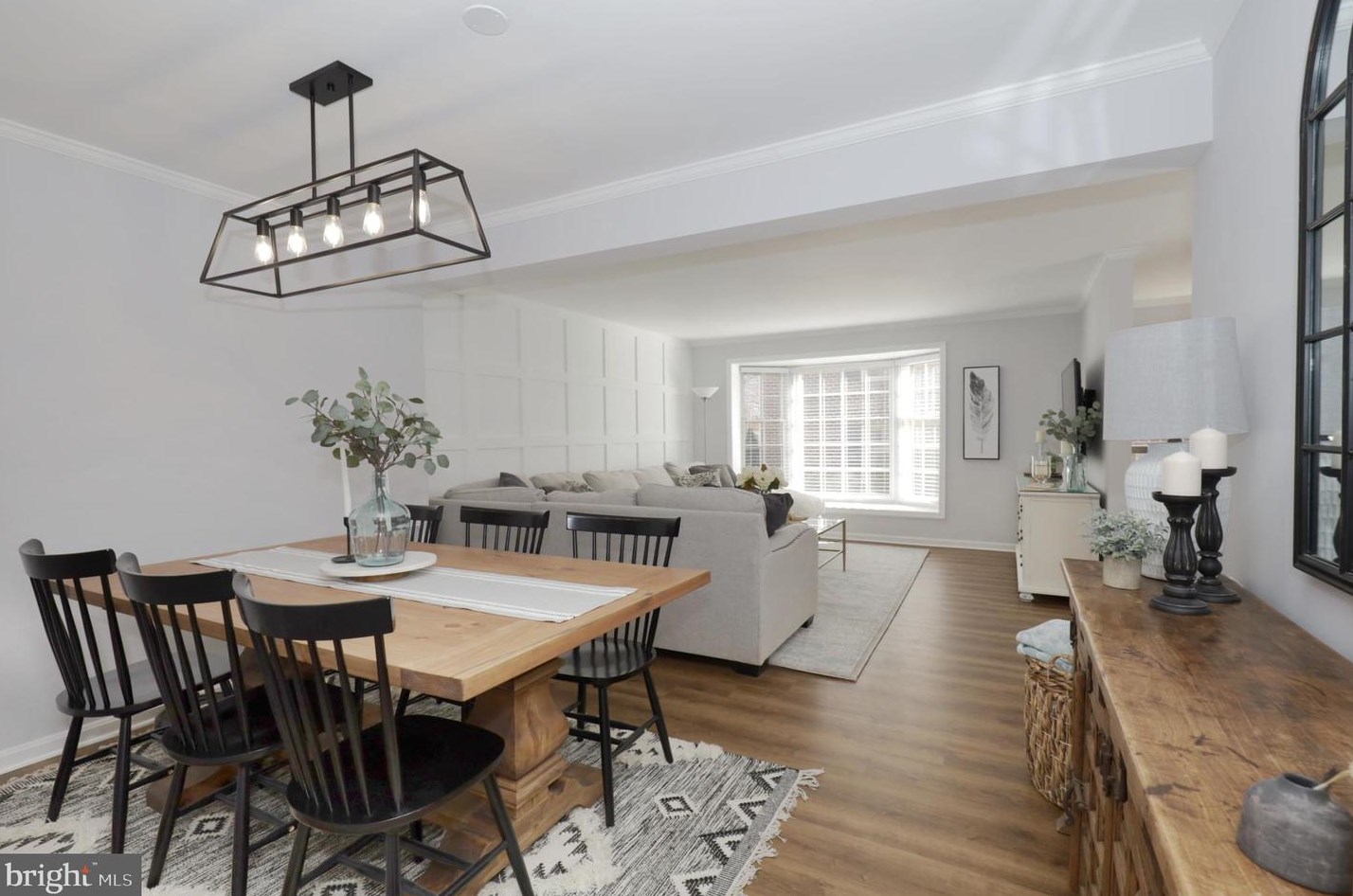 7480 Adams Park Ct, Annandale, VA 22003