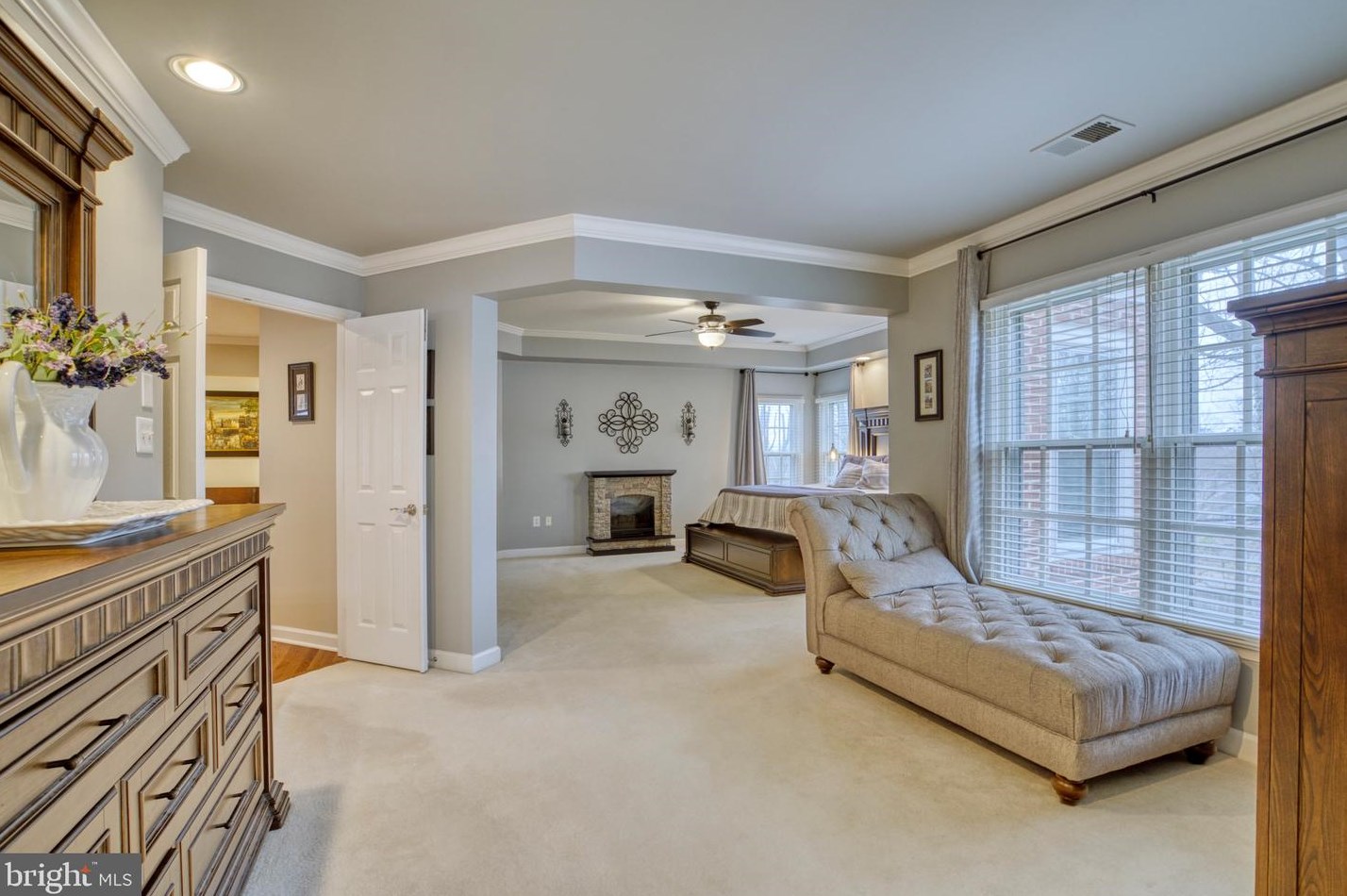 9701 Chilcott Manor Way, Vienna VA  22181-5400 exterior