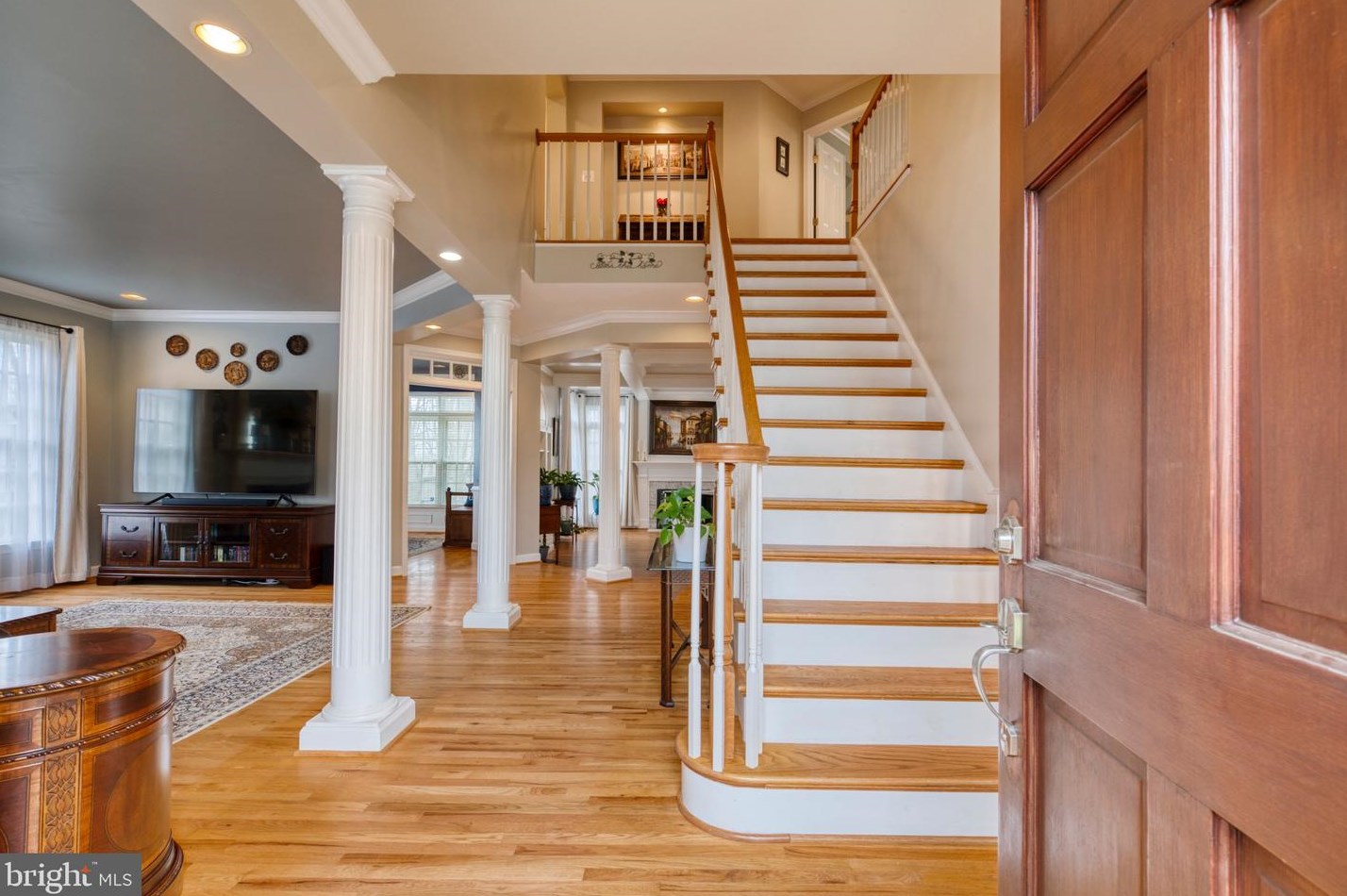 9701 Chilcott Manor Way, Vienna VA  22181-5400 exterior