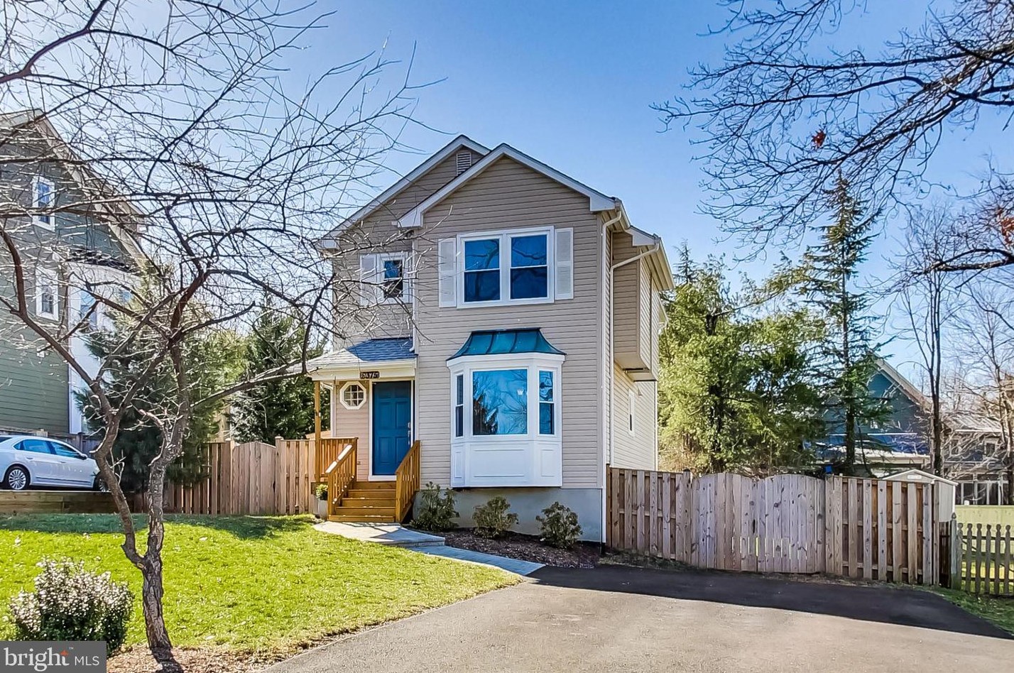 8375 1st Ave, Vienna, VA 22182-5185