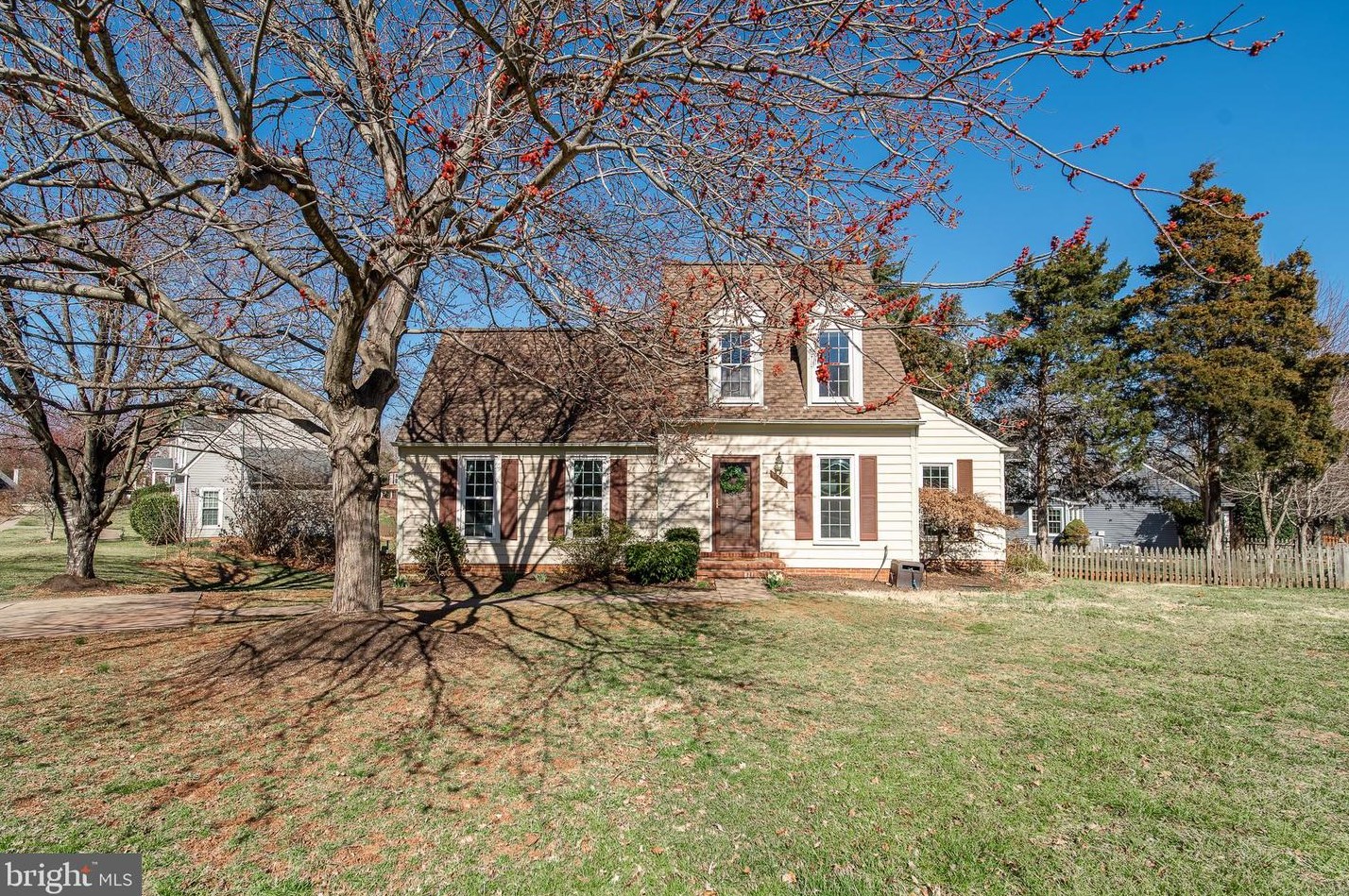 13520 Leith Ct, Fairfax, VA 20151-3317