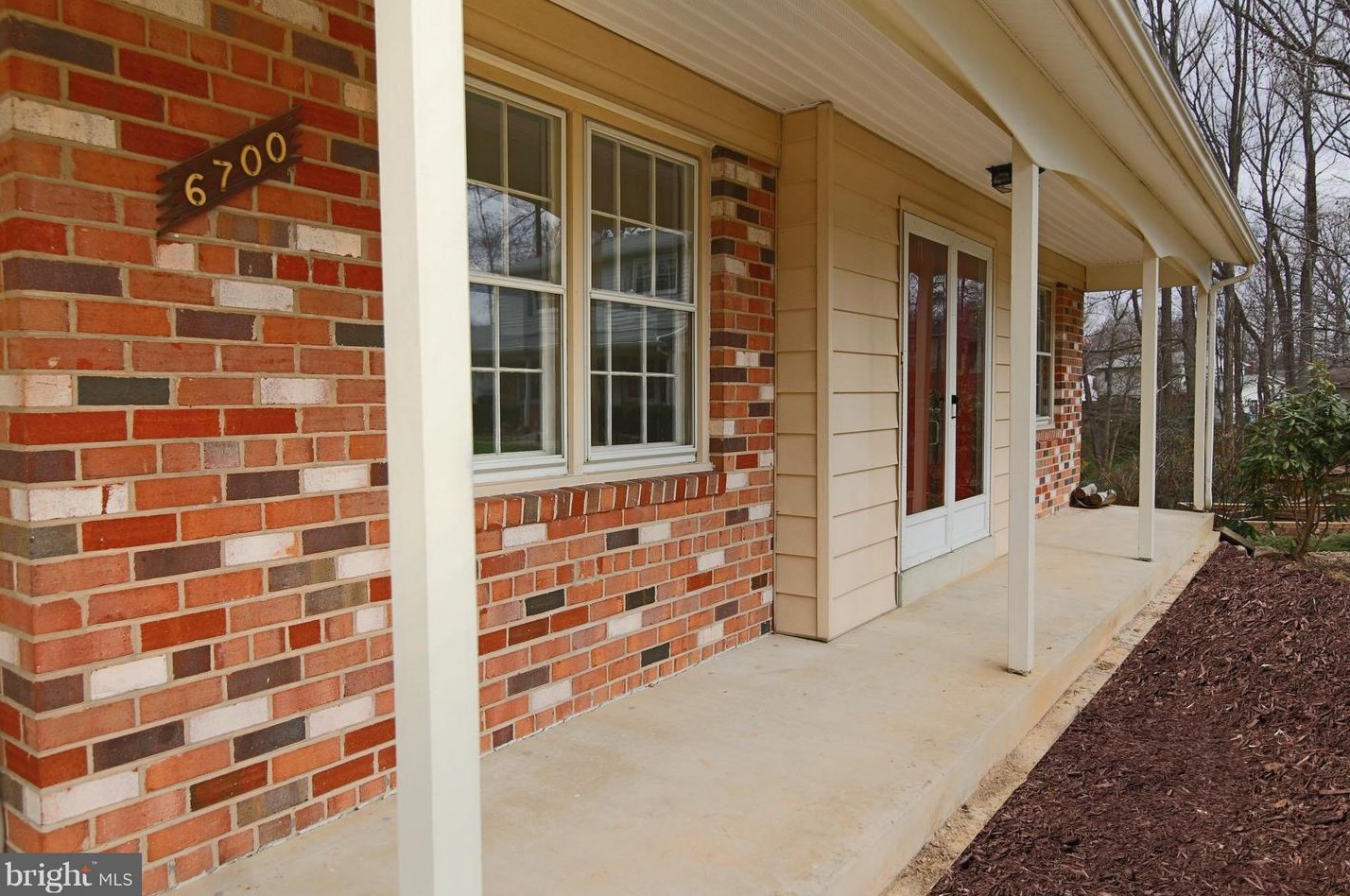 6700 Little Ann Ct, Springfield, VA 22152