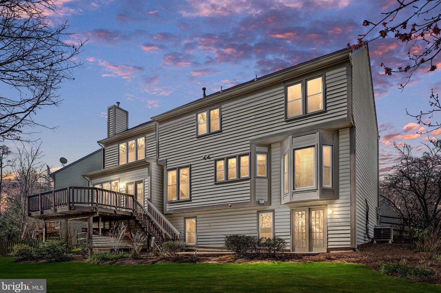 13501 Heathrow Ln, Centreville, VA 20120-6404