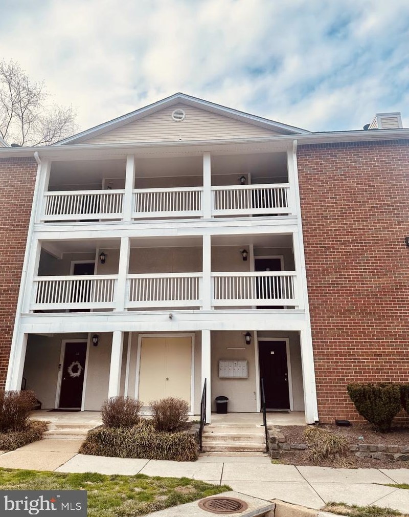 1537 Lincoln Way #304a, Mc Lean, VA 22102