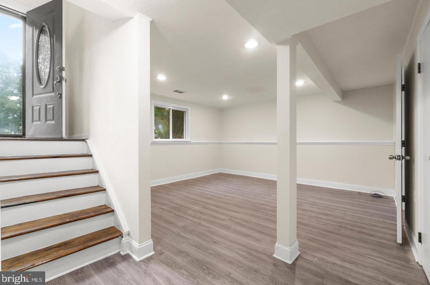 8461 Yellow Leaf Ct, Springfield, VA 22153