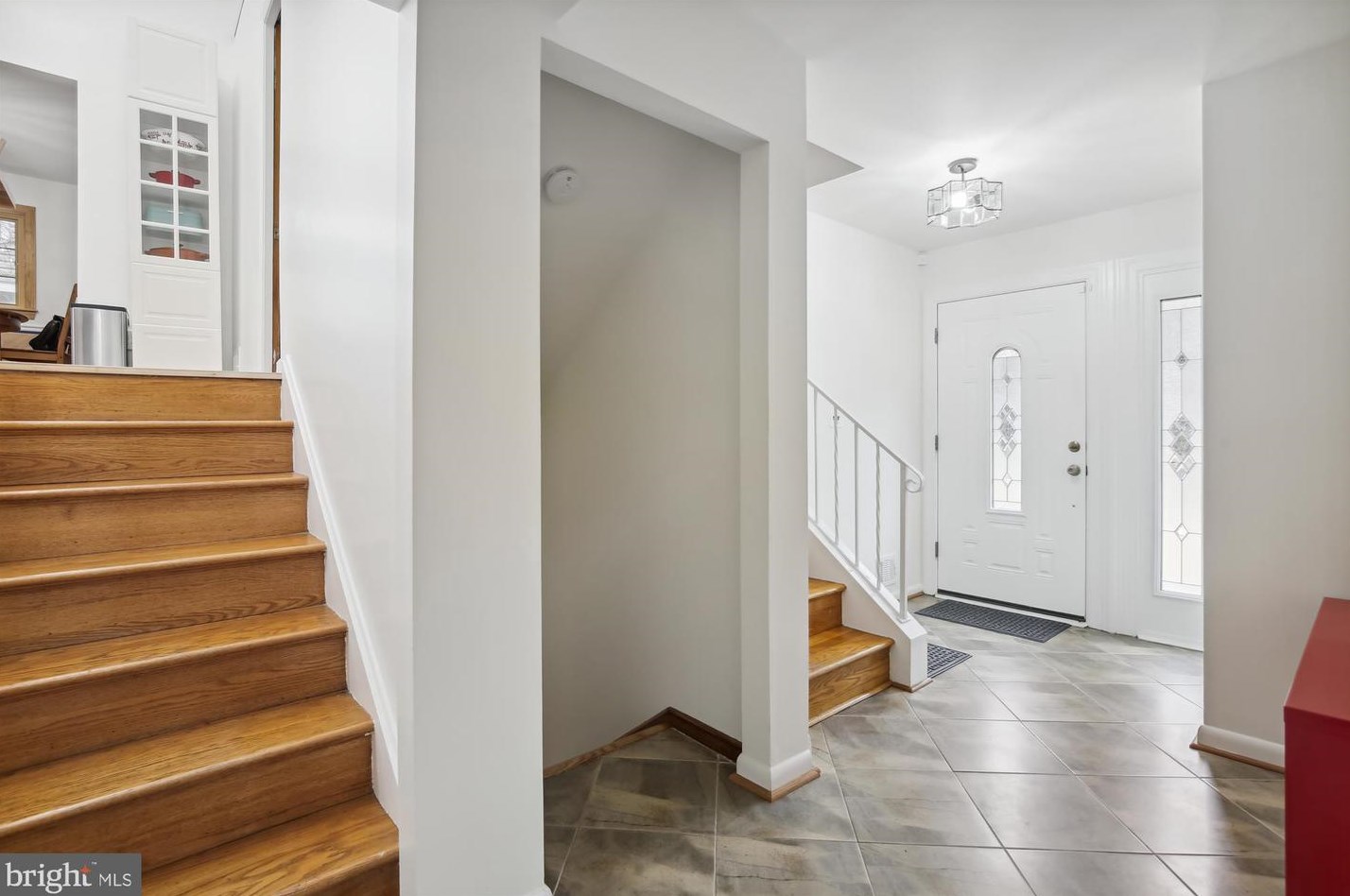 1120 Fairway Dr, Vienna, VA 22180-3636