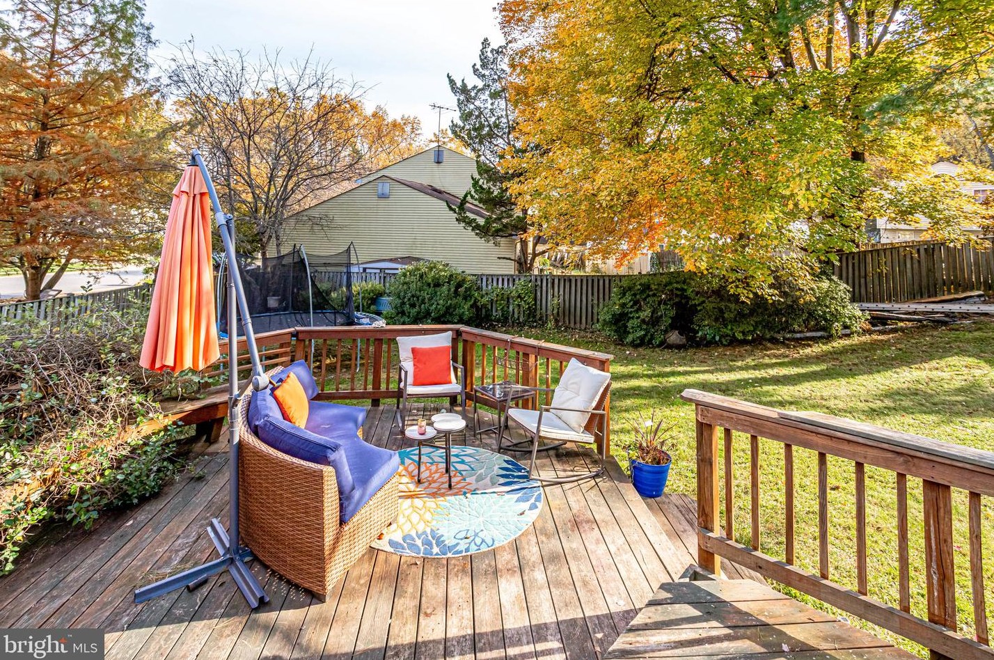 5101 Bradfield Ct, Annandale, VA 22003