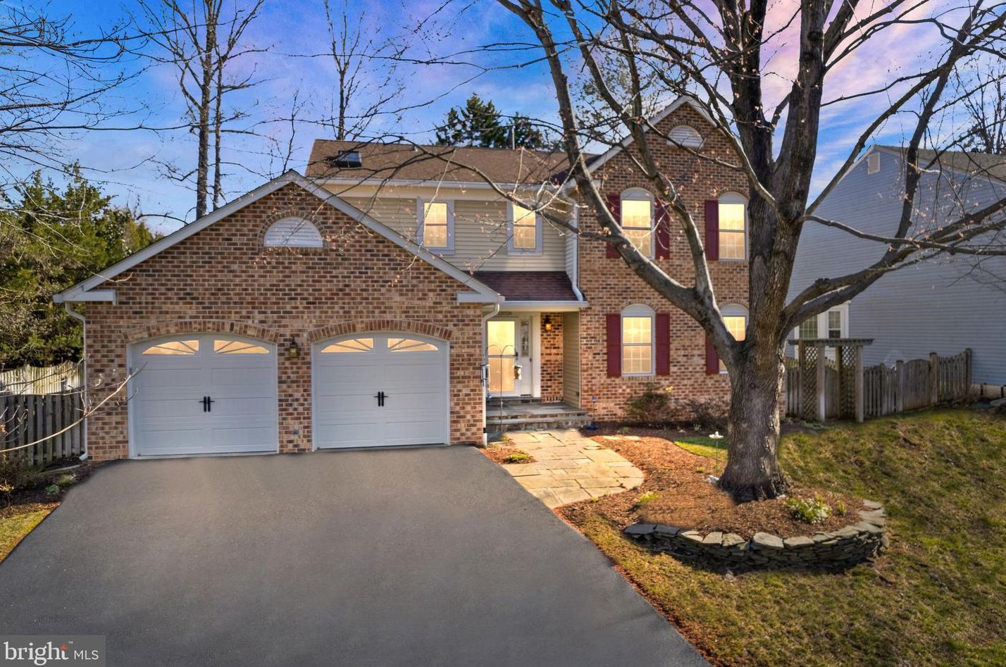 12026 Sugarland Valley Dr, Herndon, VA 20170