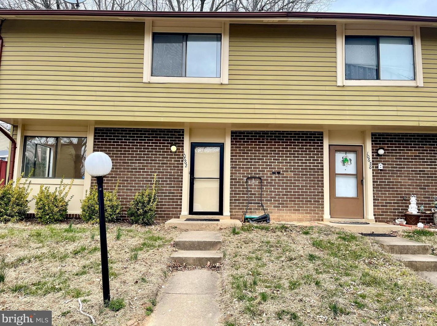 10662 Spring Oak Ct, Springfield, VA 22015