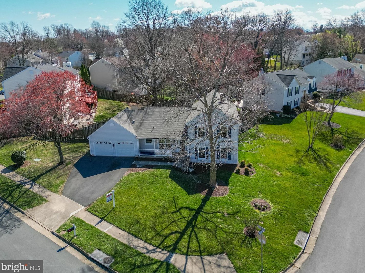 13715 Northbourne Dr, Centreville, VA 20120-1757
