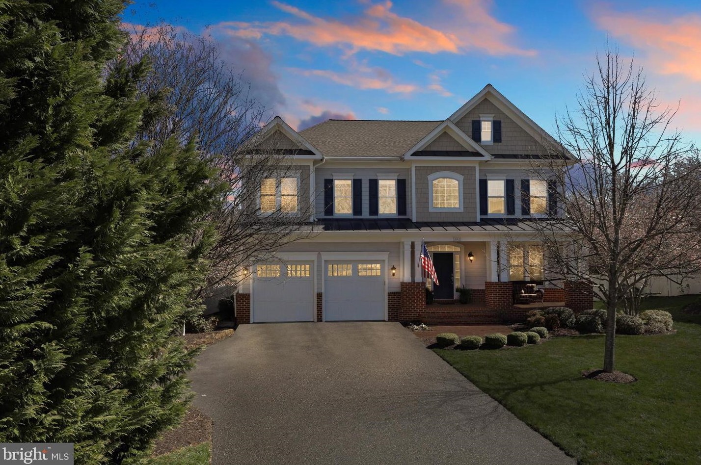 1843 Mamie Dyer Ln, Vienna, VA 22182-3400