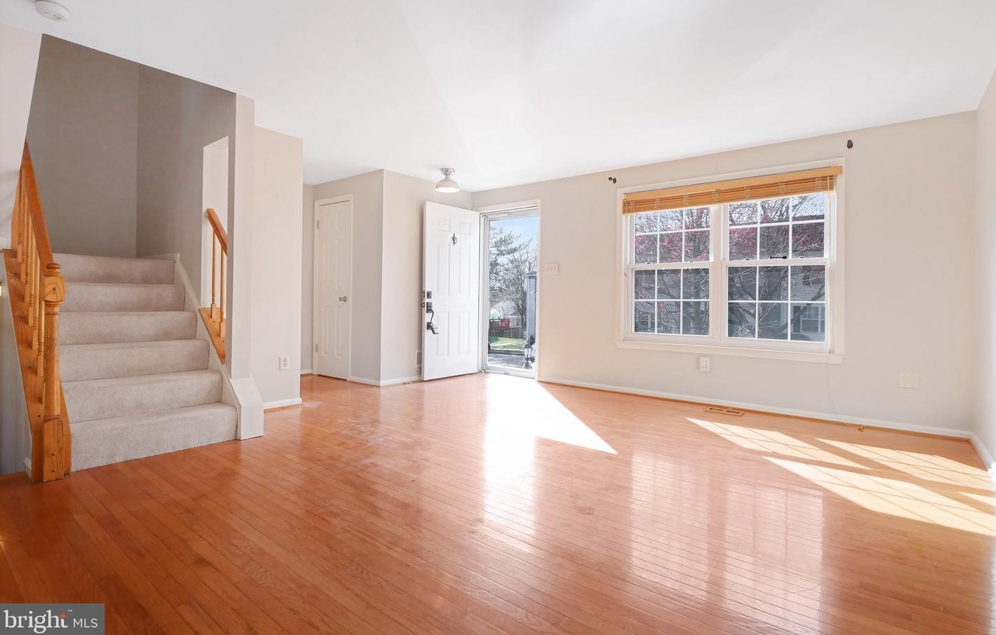 3030 Braxton Wood Ct, Fairfax, VA 22031-1335