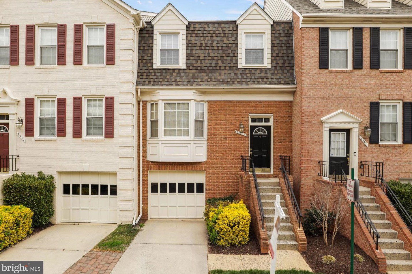 2045 Gallows Tree Ct, Vienna, VA 22182-3987