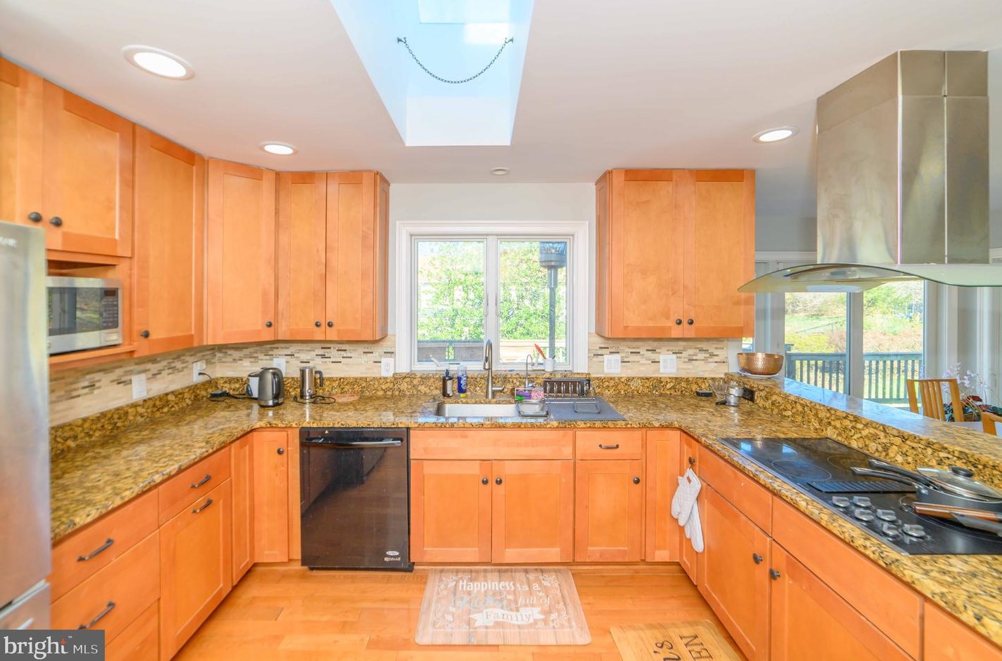 4708 Randolph Ct, Annandale, VA 22003