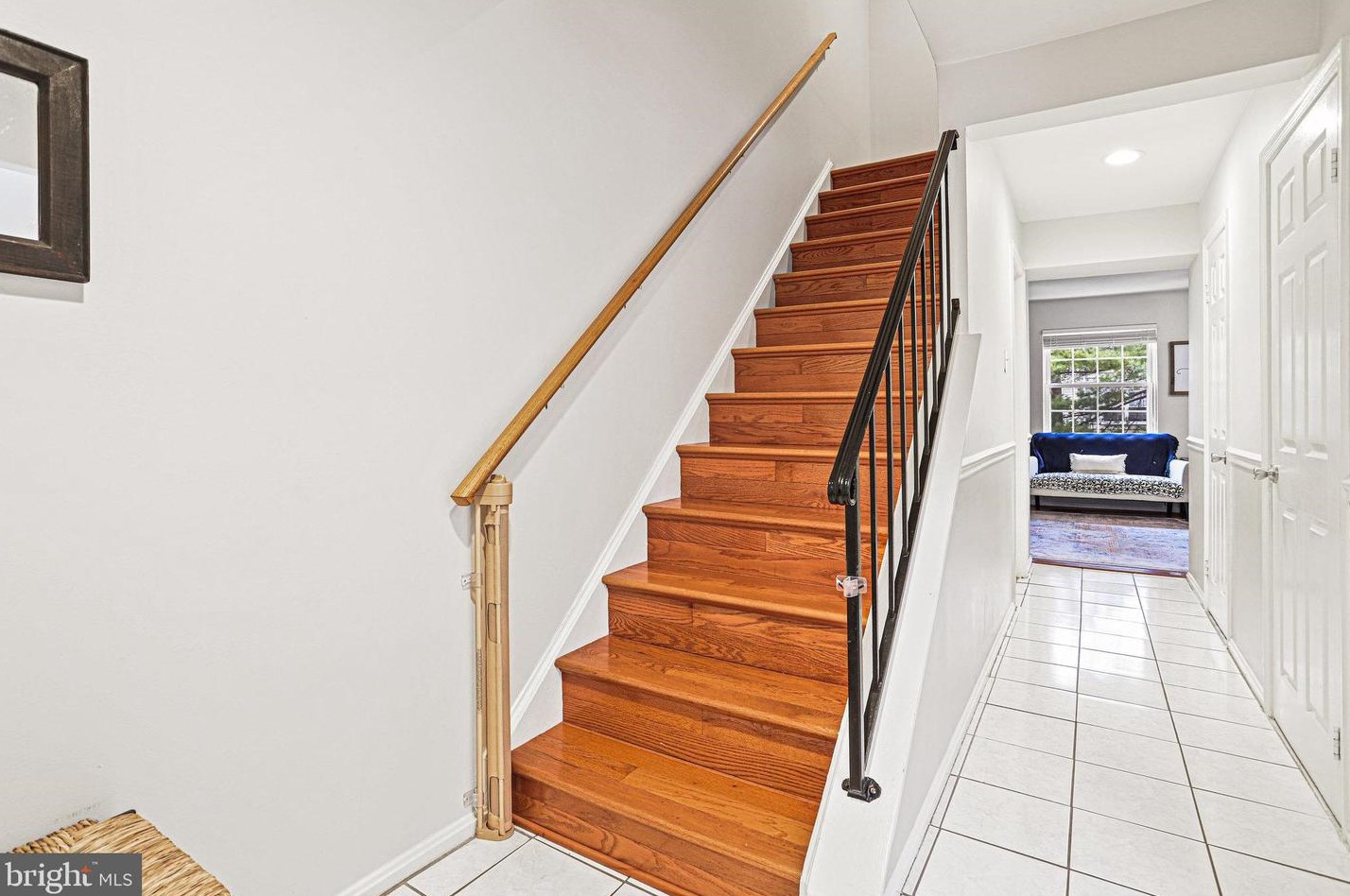 7854 Snead Ln, Falls Church, VA 22043