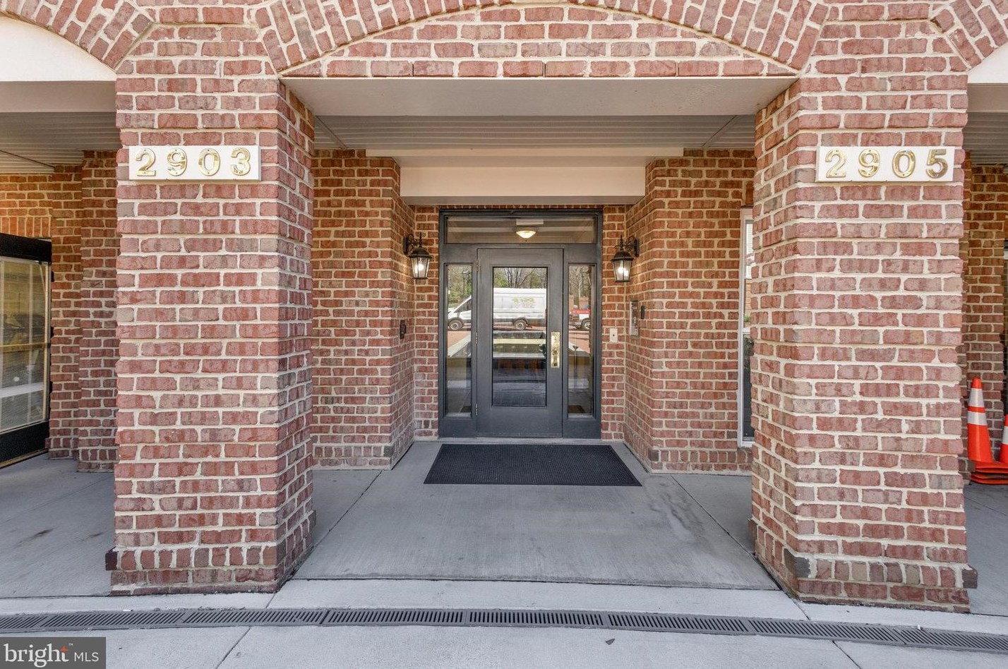 2903 Saintsbury Plaza #402, Fairfax, VA 22031
