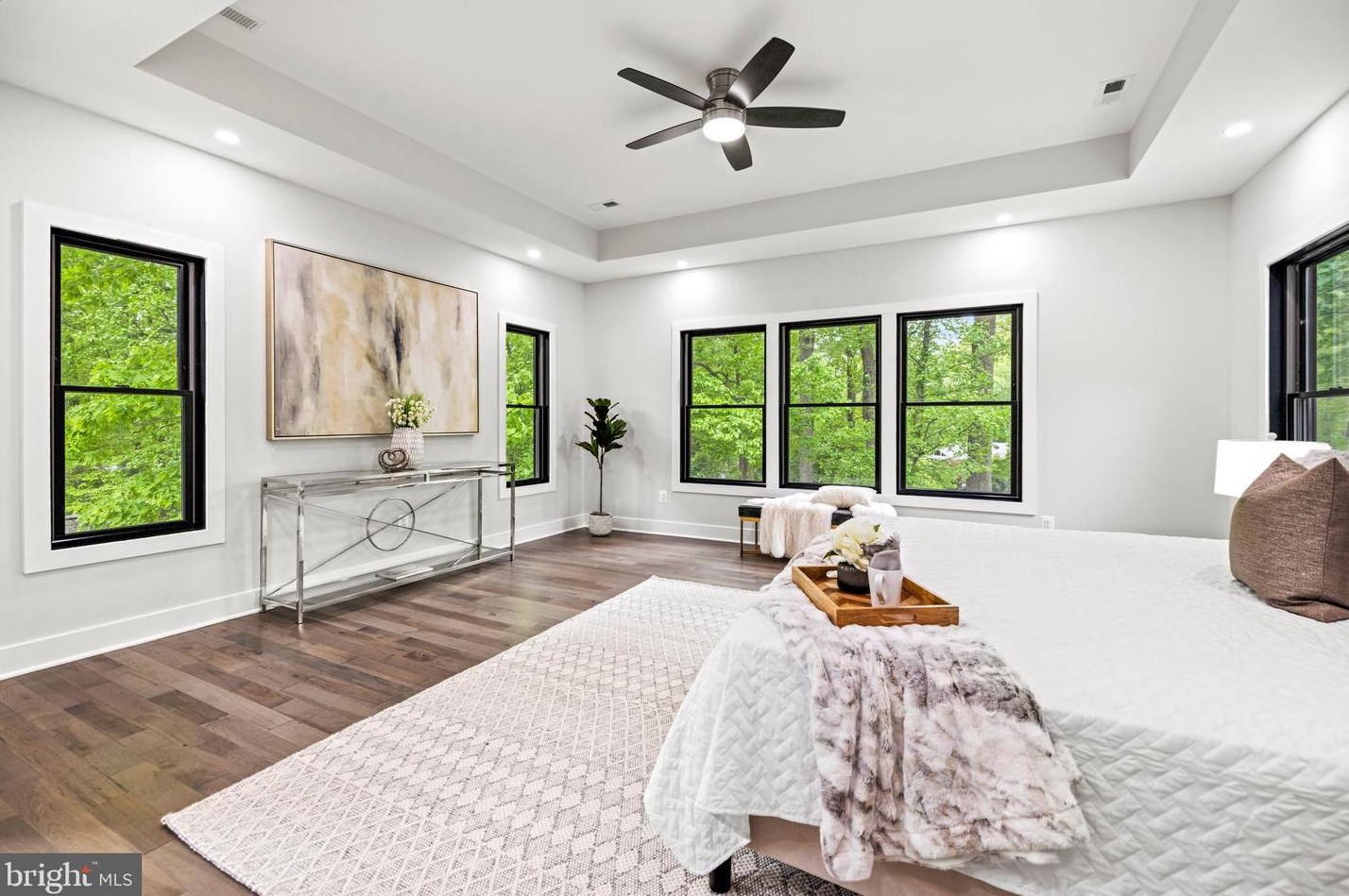 103 Yeonas Dr, Vienna VA  22180-6556 exterior