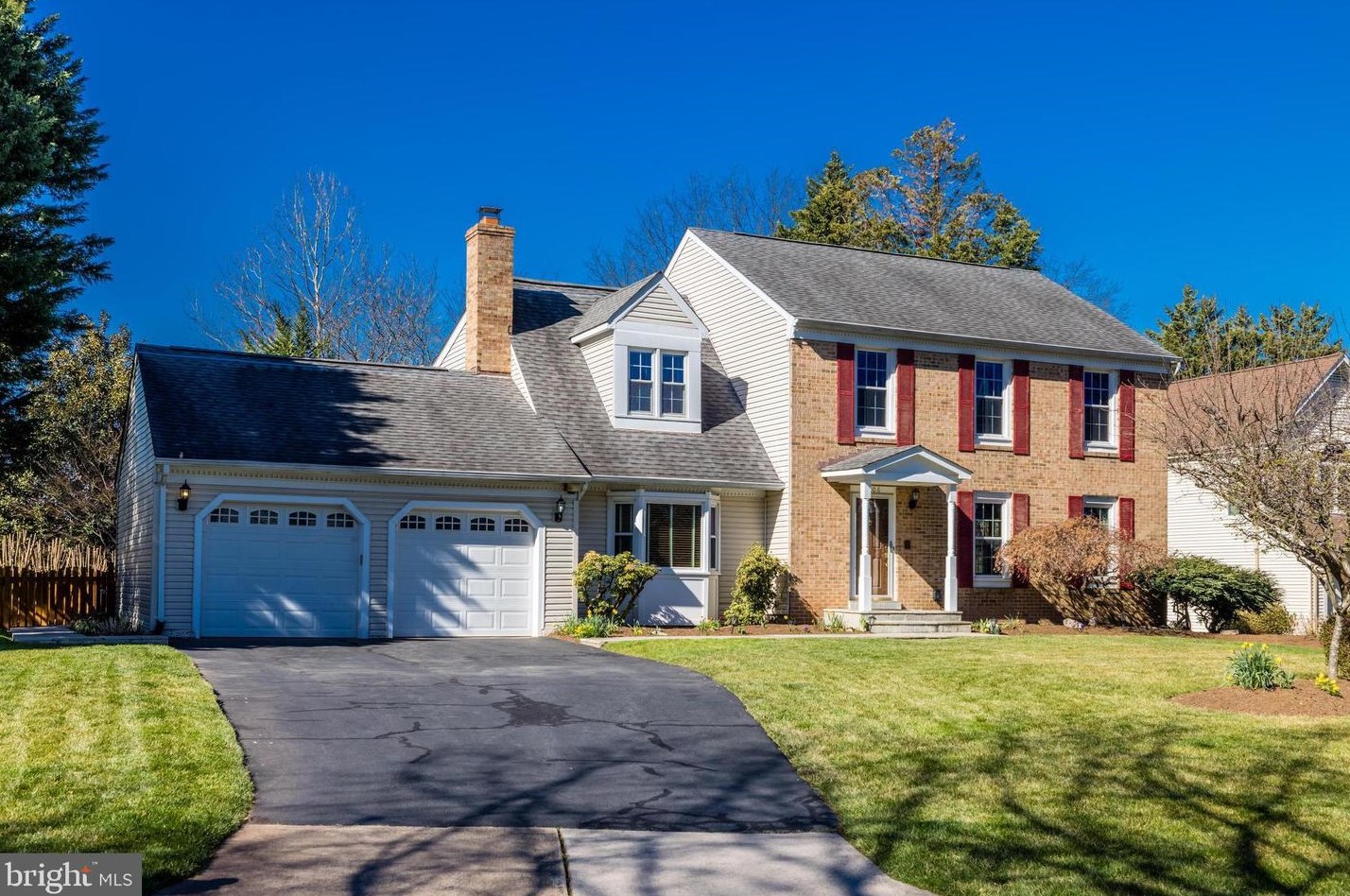 3506 Lillard Ct, Fairfax, VA 22033-1247