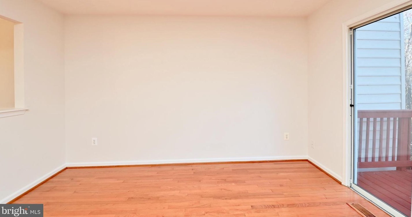 8532 Albert Ln, Lorton, VA 22079