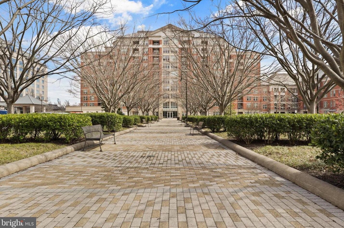 11760 Sunrise Valley Dr #411, Herndon, VA 20191