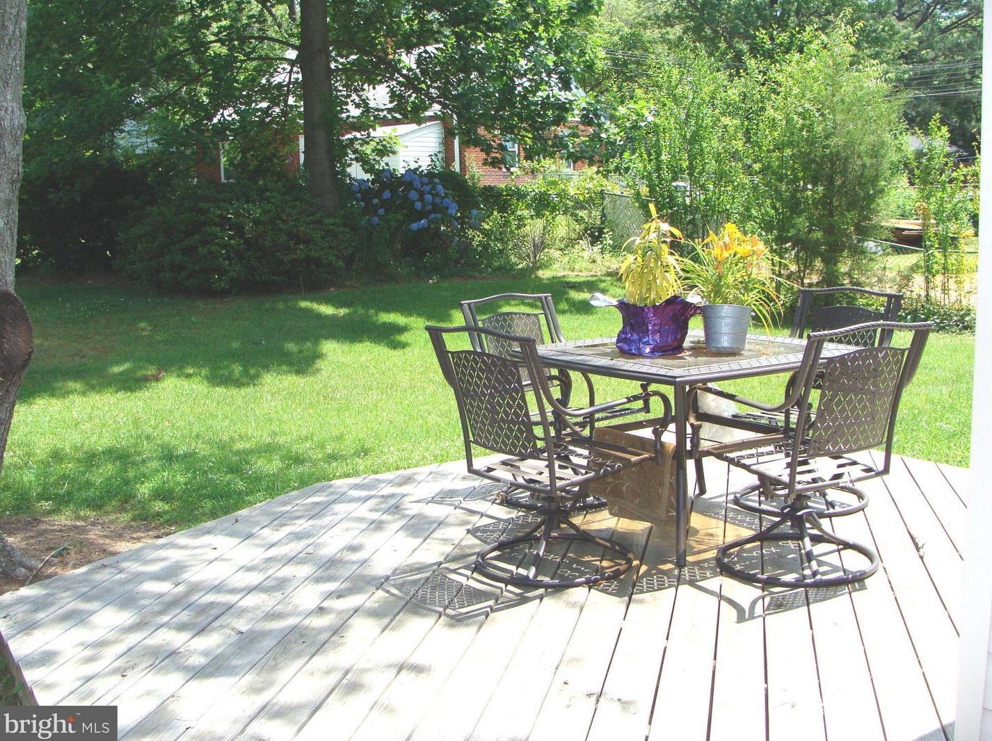 7416 Sportsman Dr, Falls Church, VA 22043