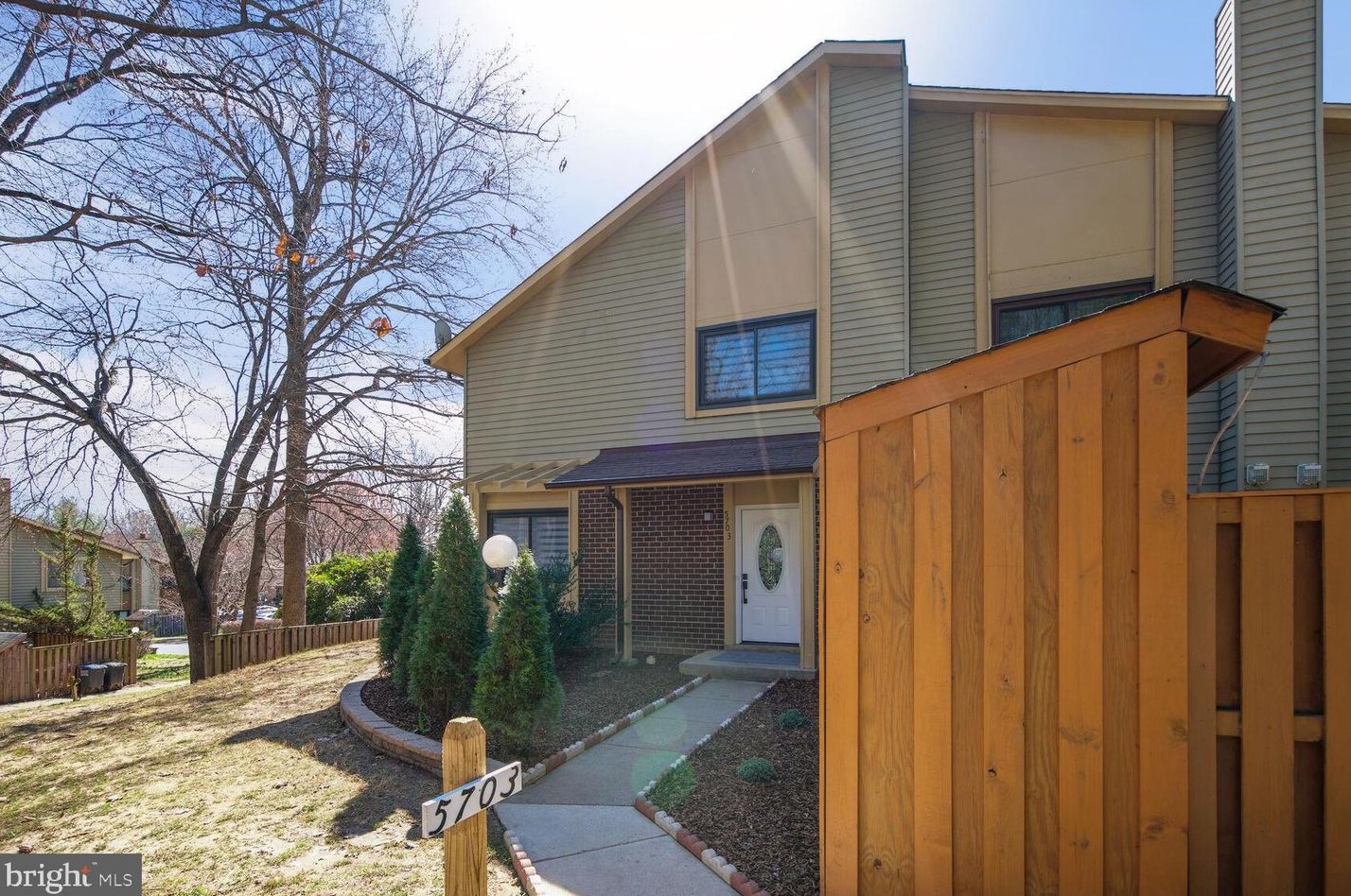5703 Nordeen Oak Ct, Springfield, VA 22015