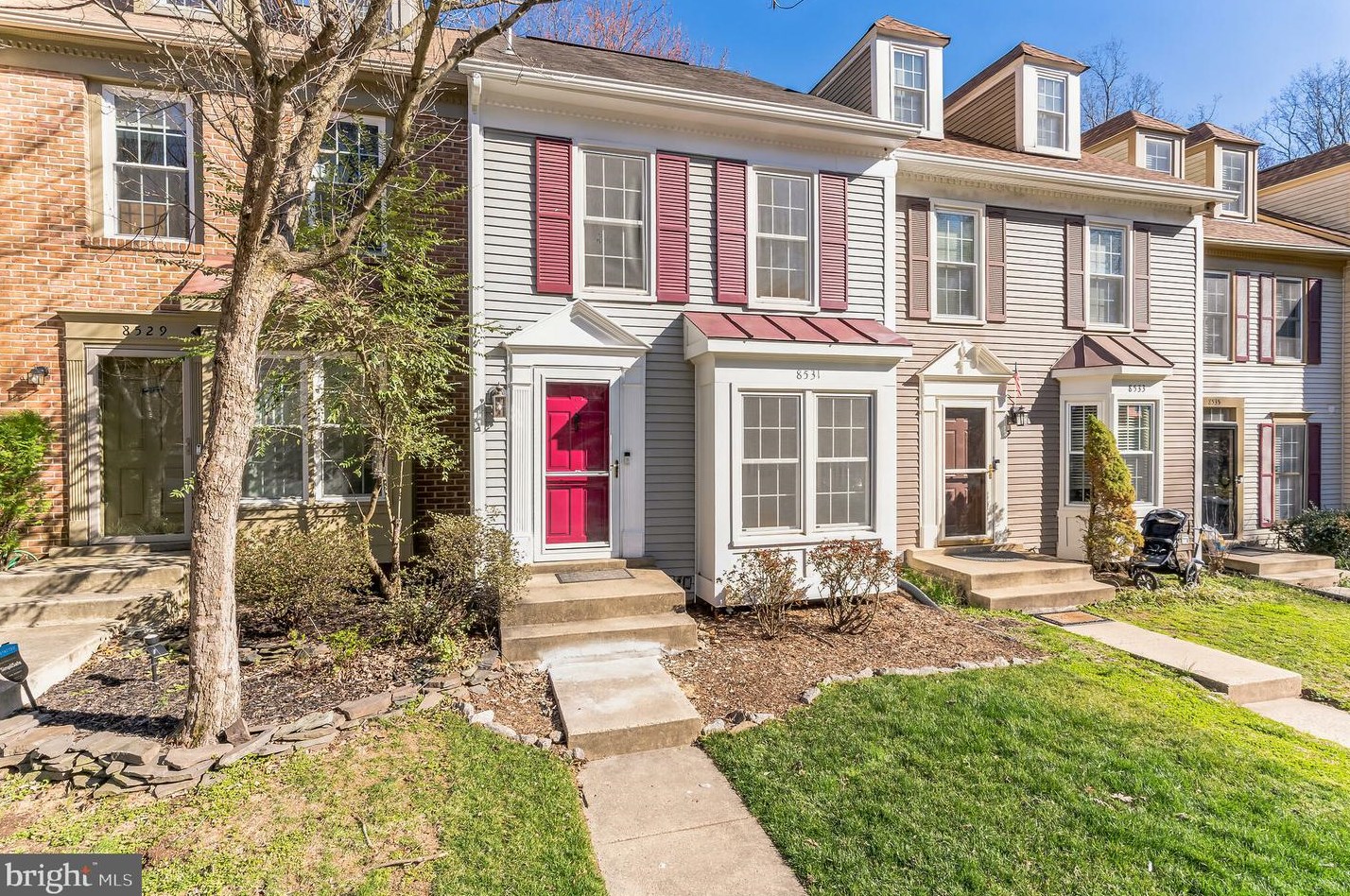 8531 Gambel Oak Dr, Springfield, VA 22153