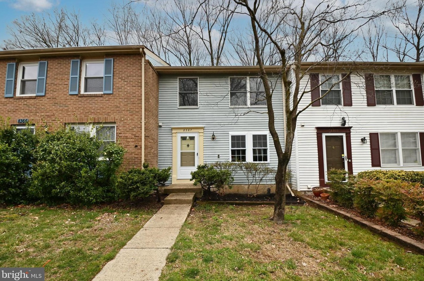 8367 Rocky Forge Ct, Springfield, VA 22153