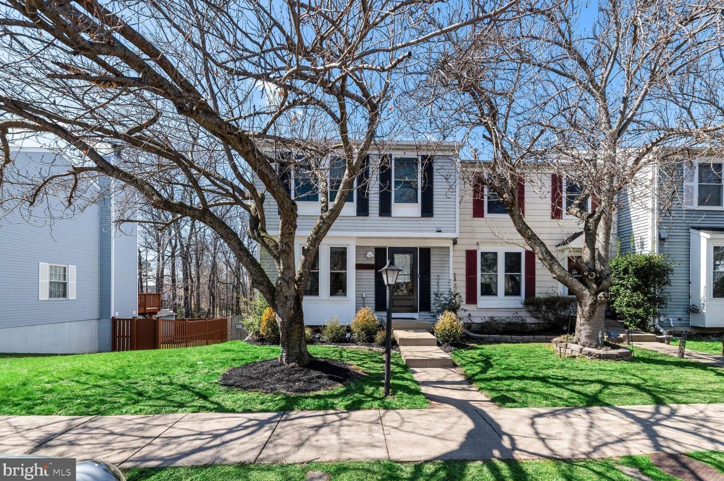 9114 Aspenpark Ct, Lorton, VA 22079